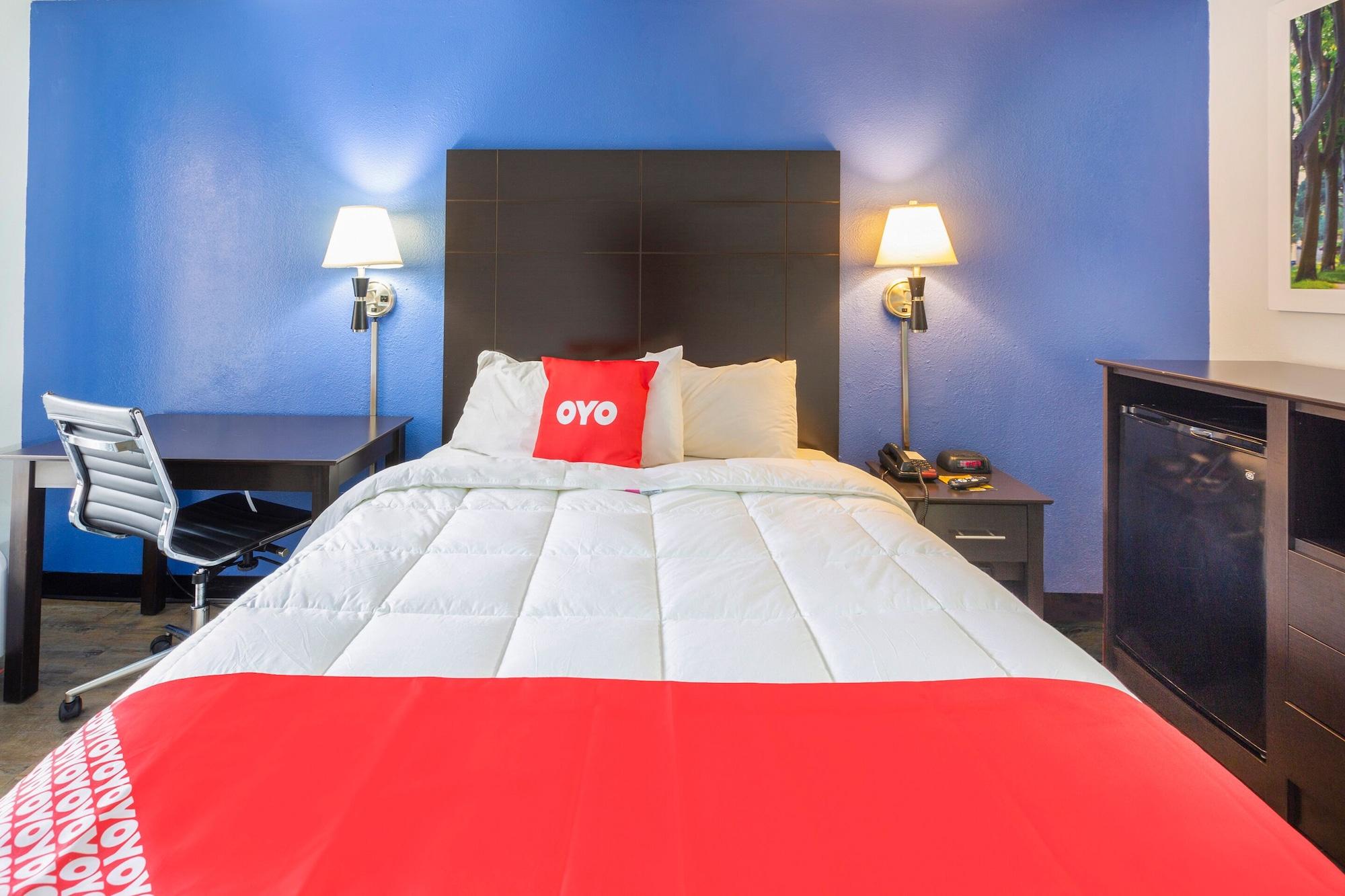 Oyo Hotel Baton Rouge Mid City מראה חיצוני תמונה