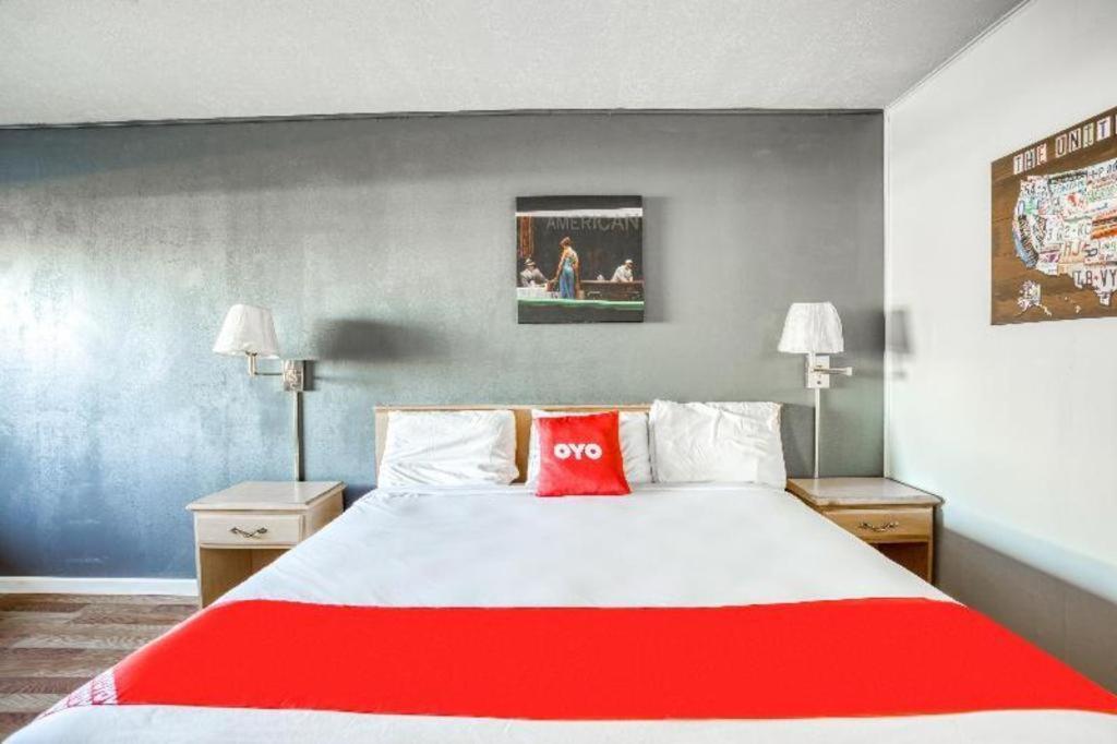 Oyo Hotel Baton Rouge Mid City מראה חיצוני תמונה